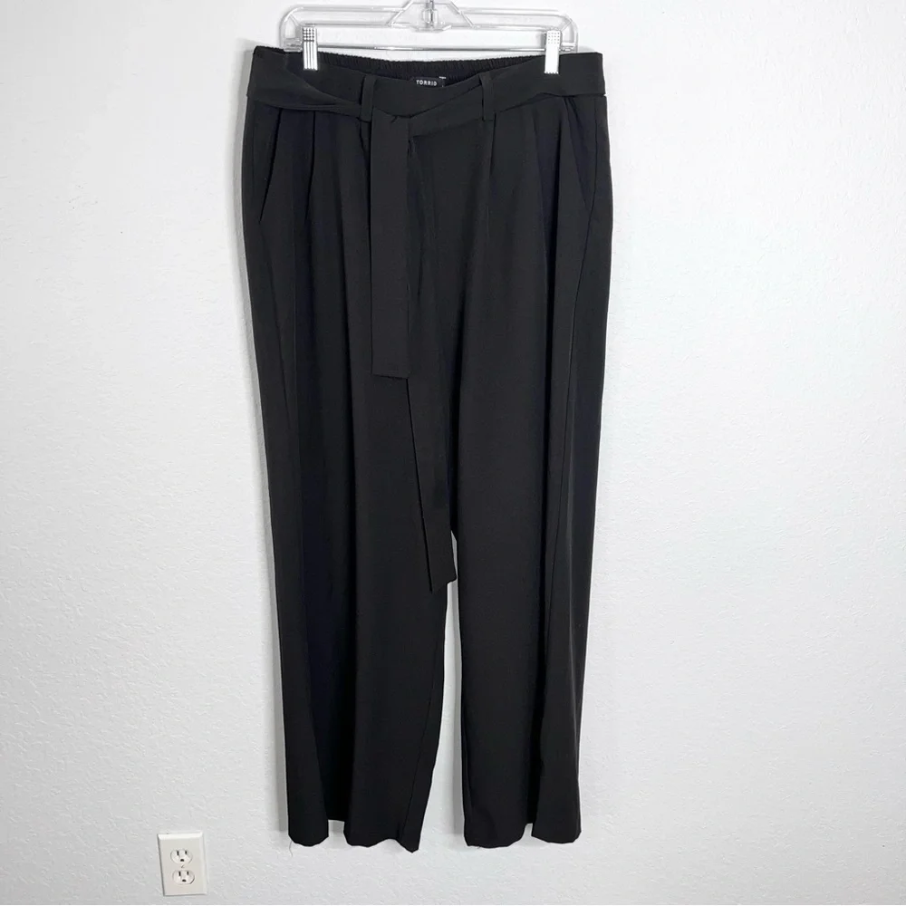 Torrid Wide Leg Pants Womens 1X 14 16 Crepe Tie Front Black High Rise V